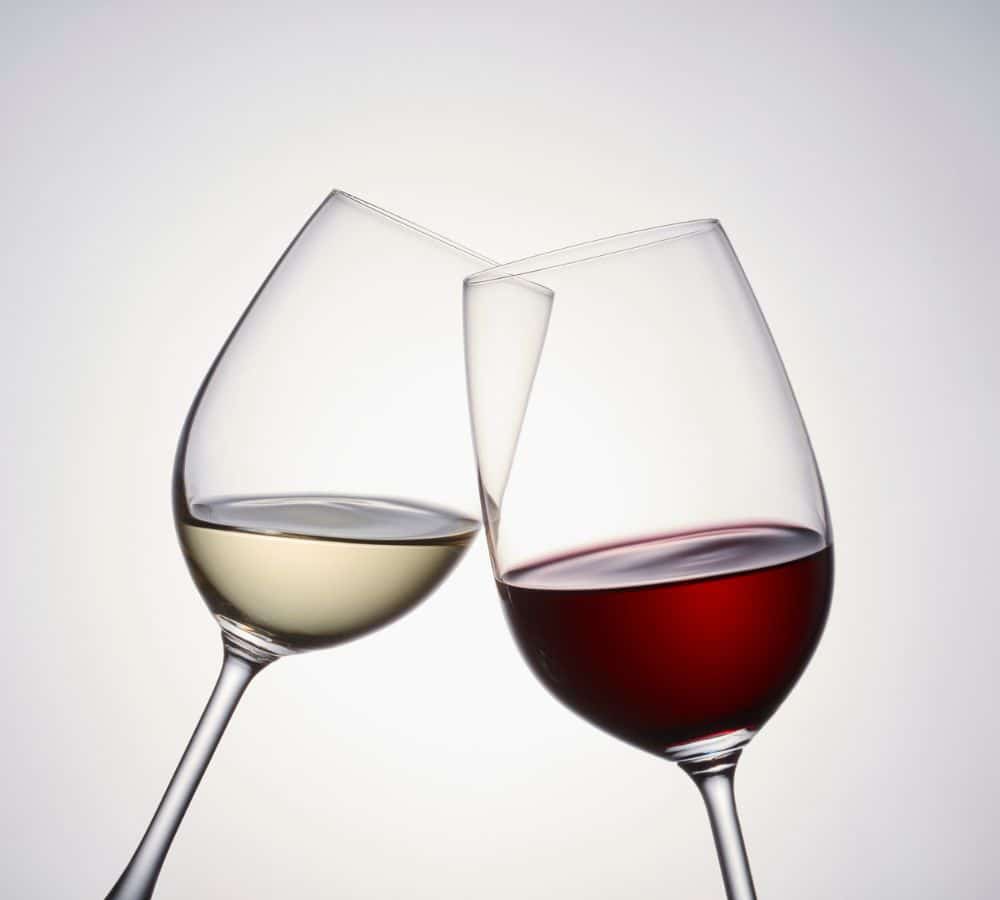 What impact does wine have on my teeth?