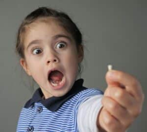 child loose tooth