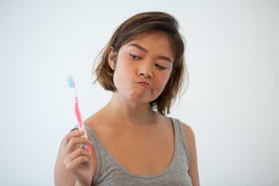 can catch dental decay using someone elses toothbrush
