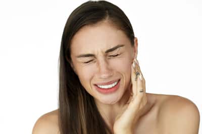 common signs symptoms of toothache